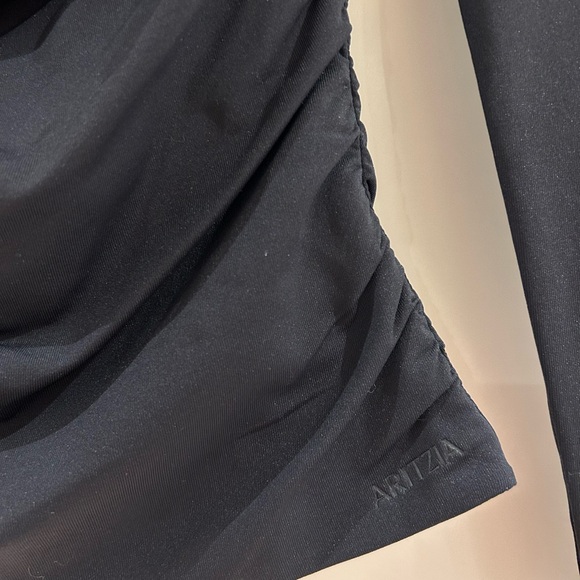 NWT Aritzia Contour Flourish Longsleeve - Picture 11 of 12